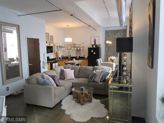 4th image of 350 Saint Peter St Unit 810