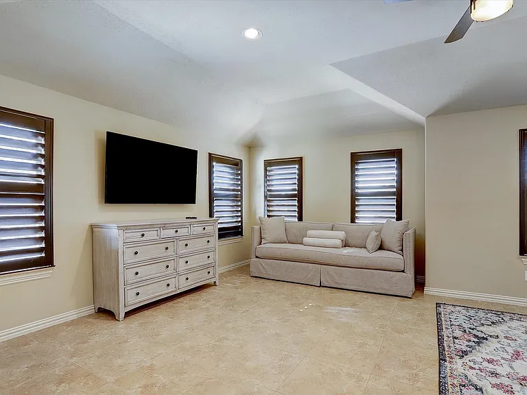 14202 Teal Cove Ln — Photo 44