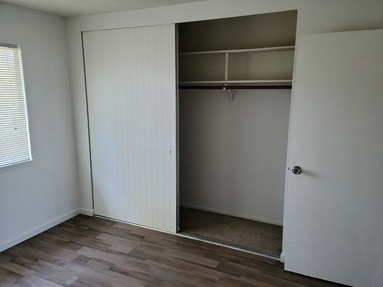 1820 Santa Clara Ave #403 — Photo 12