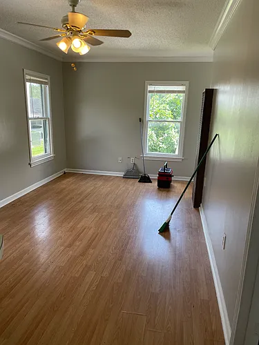 501 Oaklawn Ave #C Photo 1