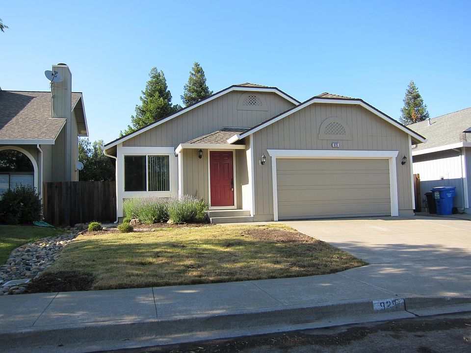 1st image of 925 Pulteney Pl