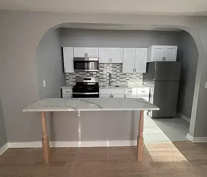 237 Davenport Ave #3 — Photo 1
