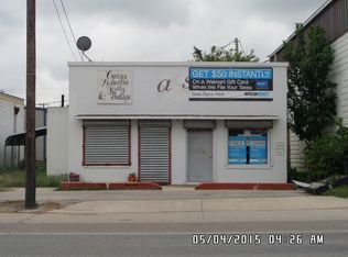 306 W Nopal St, Carrizo Springs, TX 78834