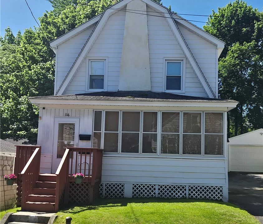 1st image of 116 Mariposa St