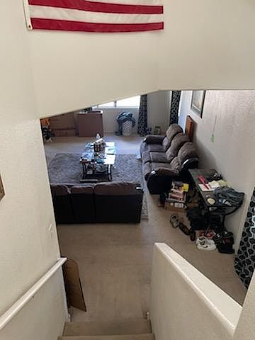 2nd image of 2124 Windsor Pl