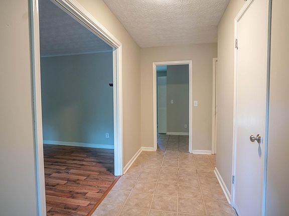 2nd image of 3441 Winfair Pl