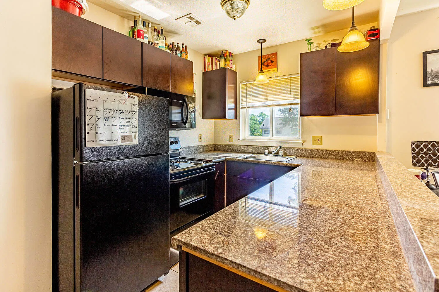 2 bed, $1,005 — Photo 3
