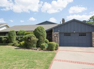 6116 E 60th St S, Tulsa, OK 74135