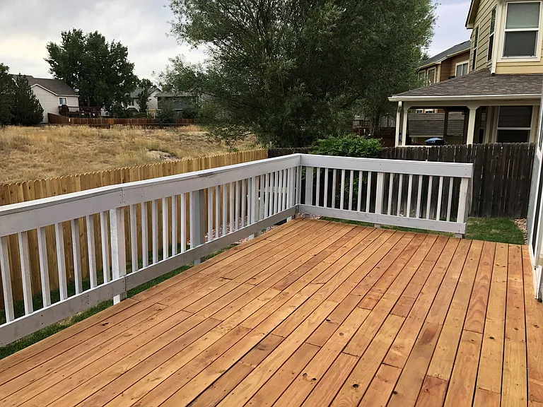 Apache Plume Dr — Photo 18