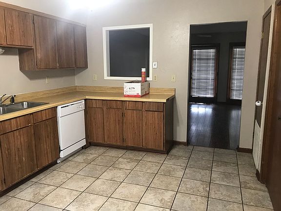 3rd image of 107 Country Ln #A