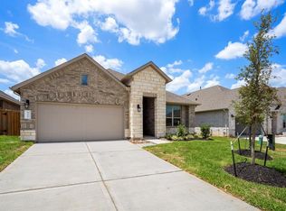 922 Youth Water Rd, Montgomery, TX 77316