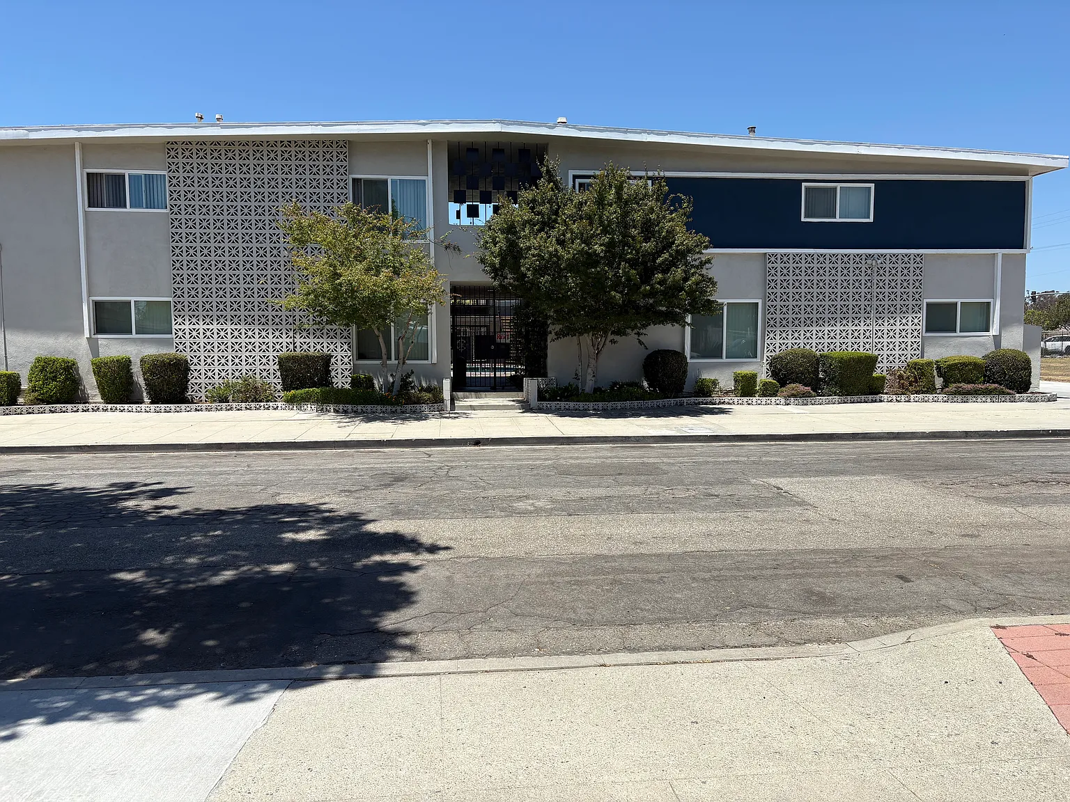 1 bed, 550 sqft, $1,750 — Photo 1