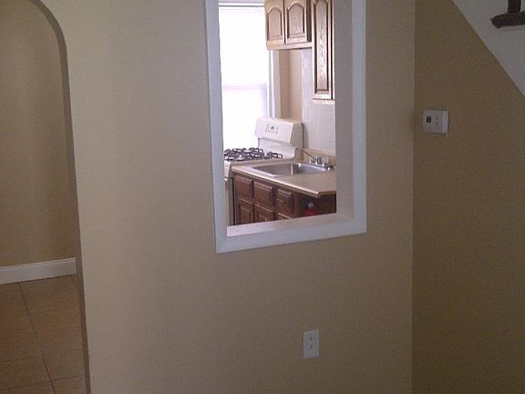 2nd image of 1030 Ironside Rd