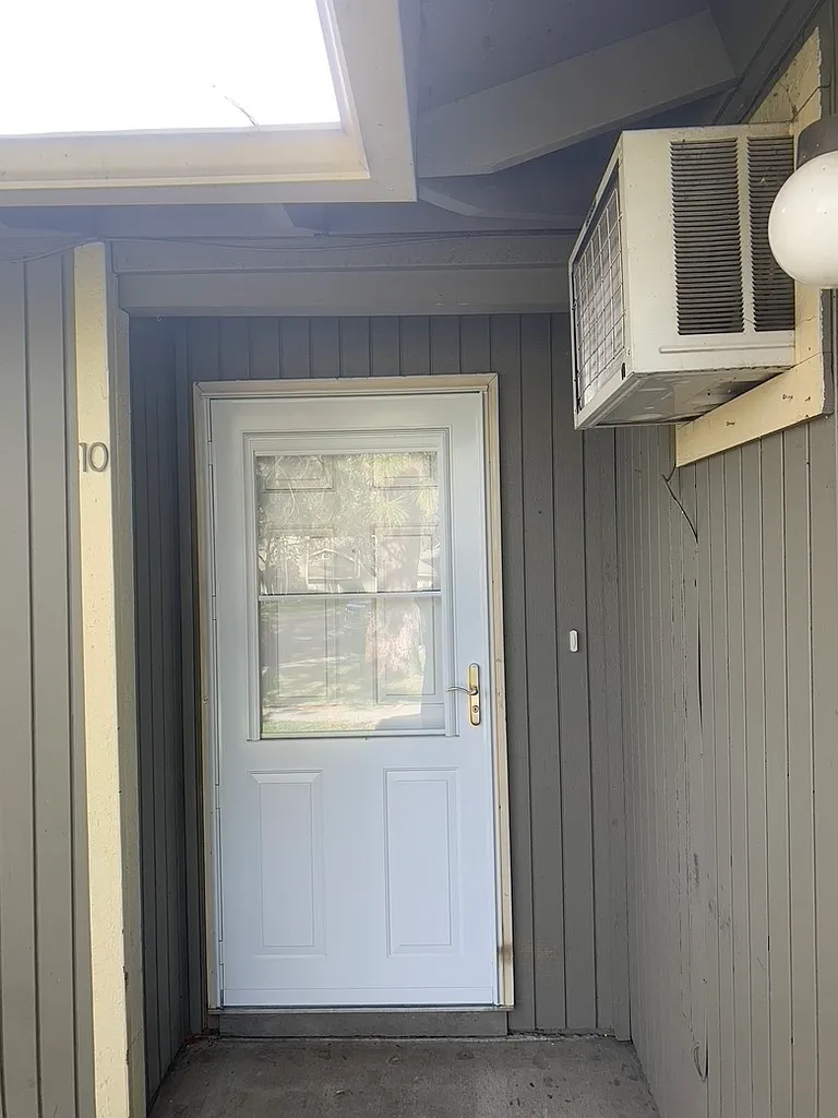 2 bed, 805 sqft, $1,600 — Photo 3