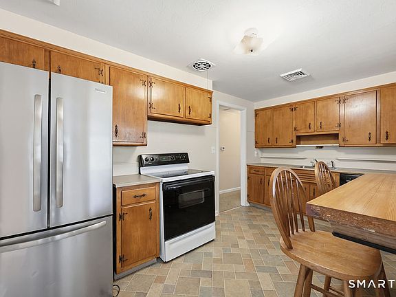 4th image of 854 Hopriver Rd Road