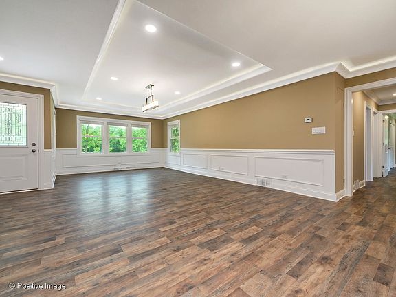 5th image of 208 Pottawatomie Ln