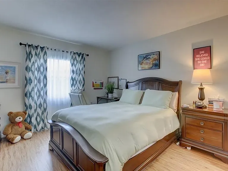 2990 NE 16th Ave #301 — Photo 17