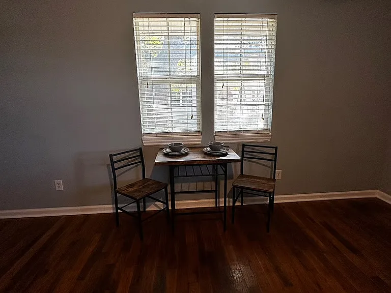 336 N Gray Ave #A — Photo 5