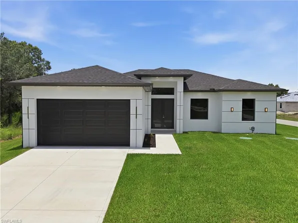 765 Chambers ST E, LEHIGH ACRES, FL 33974