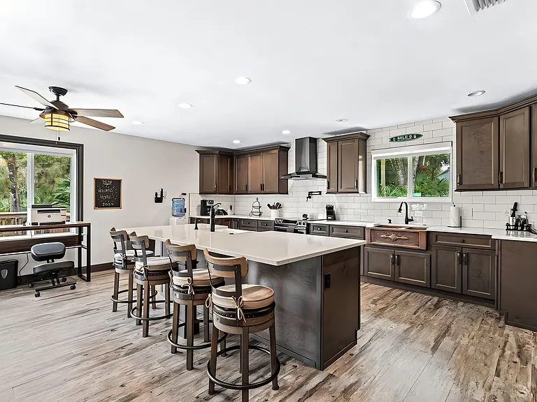 12151 Old Indiantown Rd — Photo 26