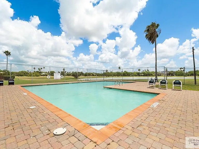 28 Red Bay Cir — Photo 20