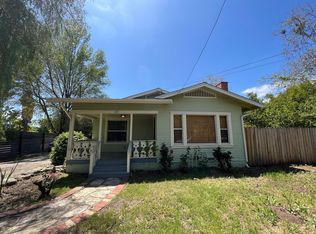 105 N Fulton St, Ojai, CA 93023