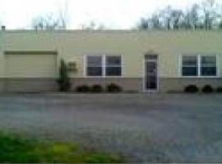 4385 Creek Rd, Blue Ash, OH 45241