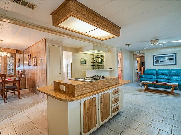 5th image of 178 Lakeside Dr #S