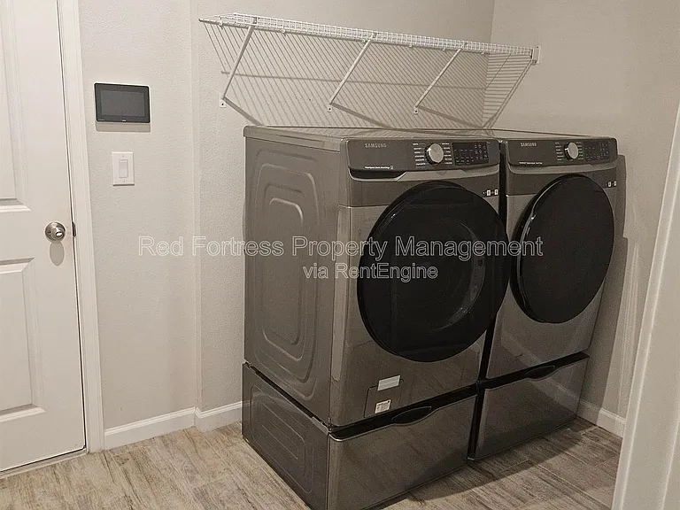 10333 Bonavie Cove Dr — Photo 6