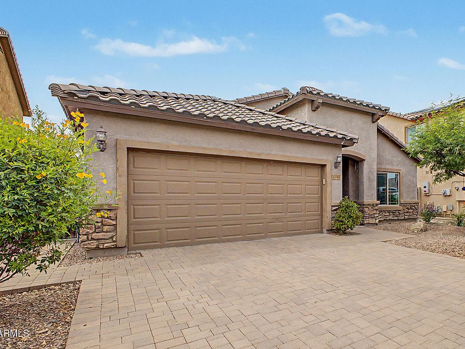 1st image of 10743 W LARIAT Lane