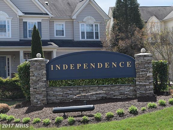 2nd image of 12050 Kemps Landing Cir