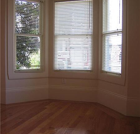 3rd image of 1431 S Van Ness Ave #5