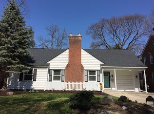 13108 Balfour Ave, Huntington Woods, MI 48070