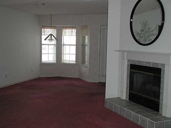 4th image of 6403 Memphis Ave