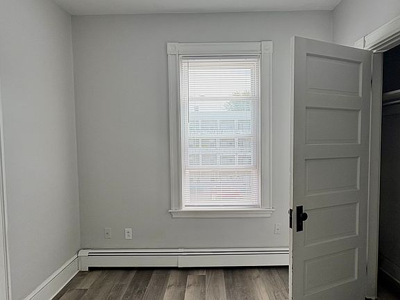 2nd image of 151 Oxford St Unit 3