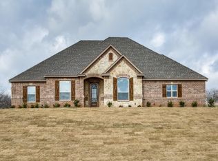 161 Vista Dr, Decatur, TX 76234