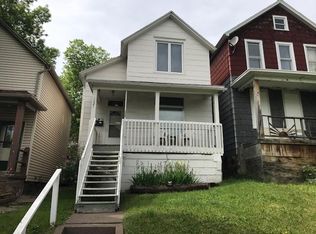 1021 W 2nd St APT 2, Duluth, MN 55806