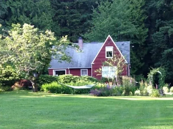 23418 NE Union Hill Road, Redmond, WA 98053