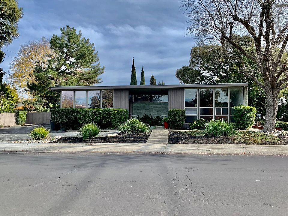 1st image of 3303 Alma St