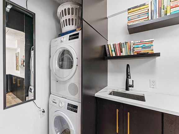 5th image of 33 Ocean Ave APT 209