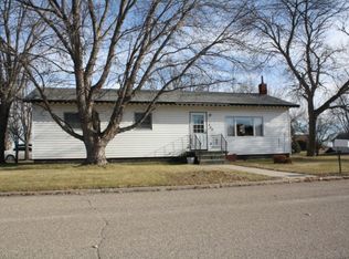 300 6th St S, Estelline, SD 57234