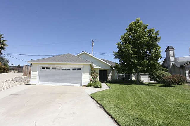 1st image of 135 Cain Dr