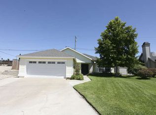 135 Cain Dr, Santa Maria, CA 93455