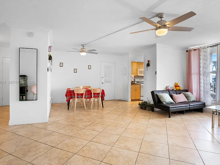 1300 Lincoln Rd #A701 — Photo 4