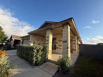 3 bed, 1368 sqft, $1,500 — Photo 3