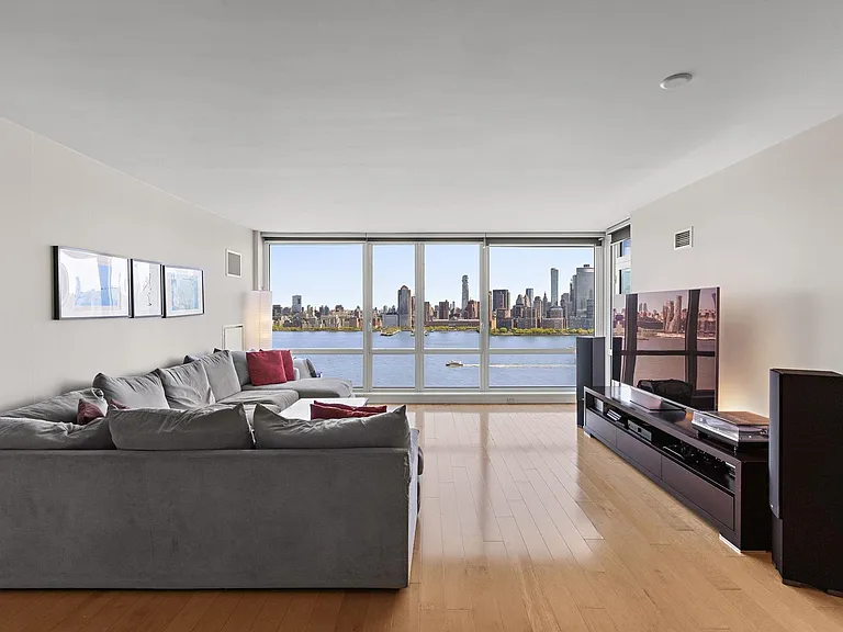 2 2nd St #2403 — Photo 7