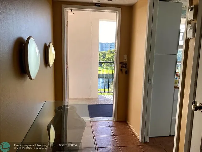 3300 N Palm Aire Dr #606 — Photo 3