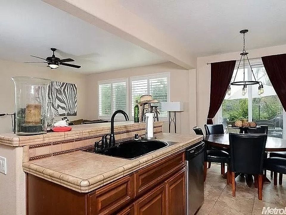 1st image of 21 Castaic Ct