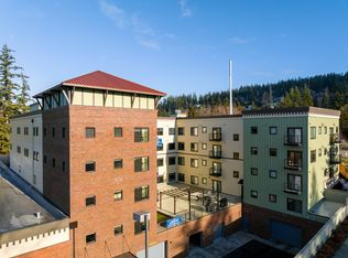 Fairhaven Plaza, Bellingham, WA 98225