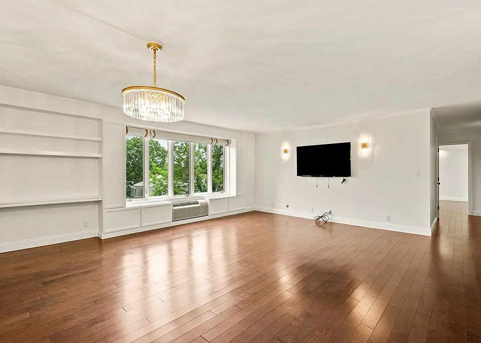 19 Chauncy St #4B